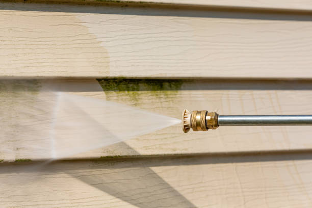 Best Commercial Pressure Washing  in Country Squire Lakes, IN